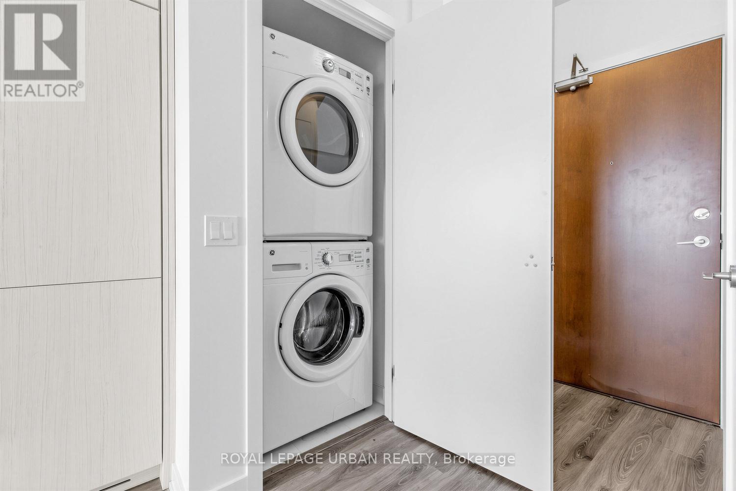2311 - 38 Iannuzzi Street, Toronto, Ontario  M5V 0E8 - Photo 18 - C13609012