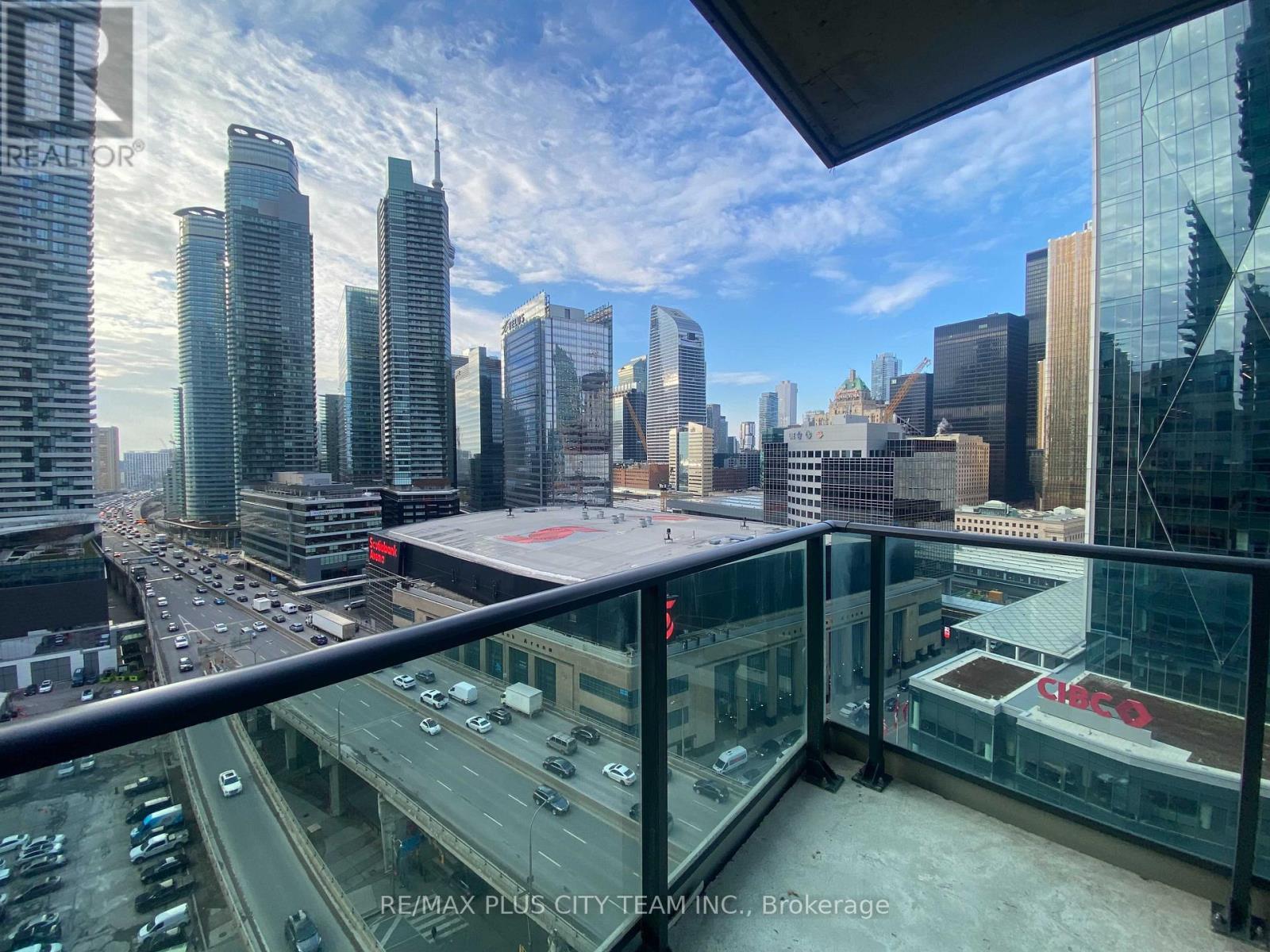 1802 - 18 Harbour Street, Toronto, Ontario  M5E 1Z8 - Photo 12 - C13609066