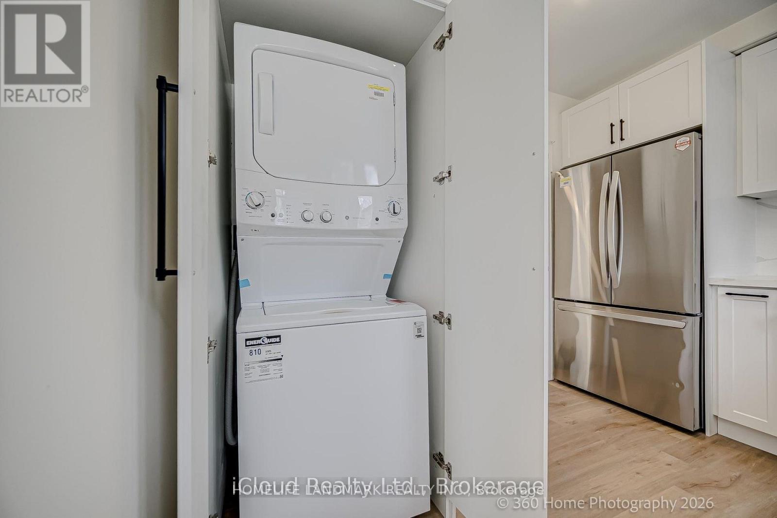 73 Berkinshaw Crescent, Toronto, Ontario  M3B 2T1 - Photo 8 - C13609102