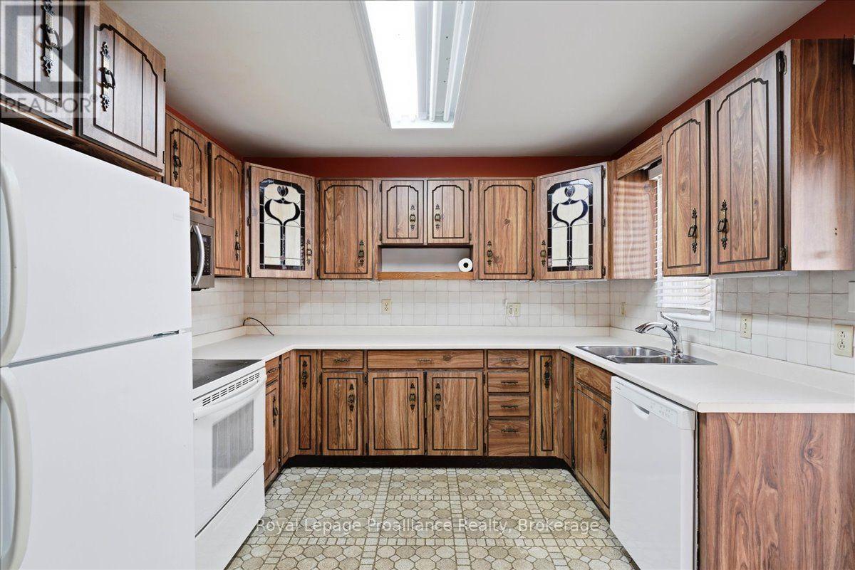 50 Melrose Crescent, Belleville (Belleville Ward), Ontario  K8N 1X9 - Photo 13 - X13608988