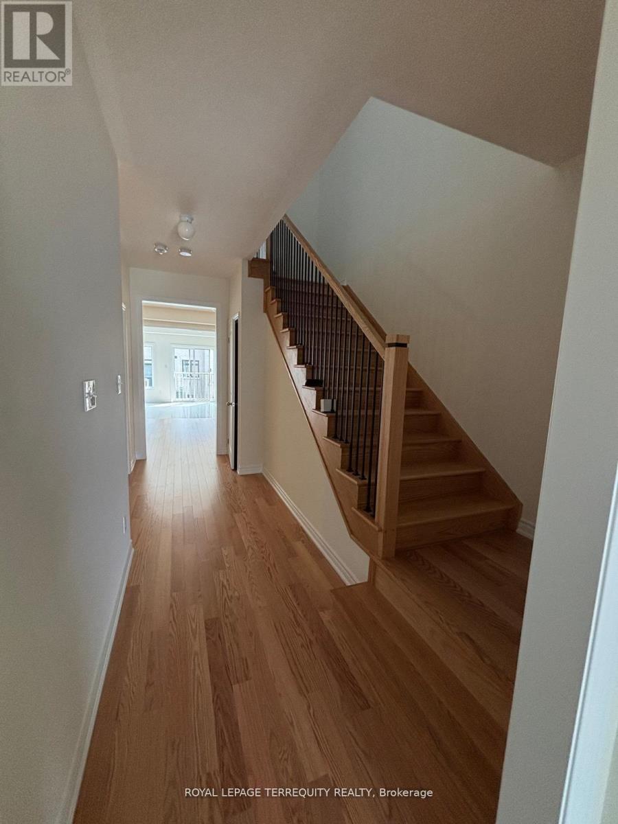 1141 Cameo Street, Pickering, Ontario  L1X 0L7 - Photo 9 - E13609024