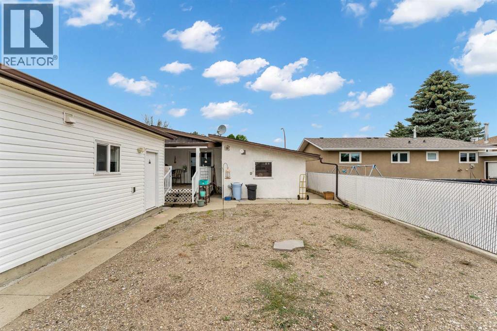 2689 Thompson Crescent Se, Medicine Hat, Alberta  T1B 1C5 - Photo 46 - A2329282
