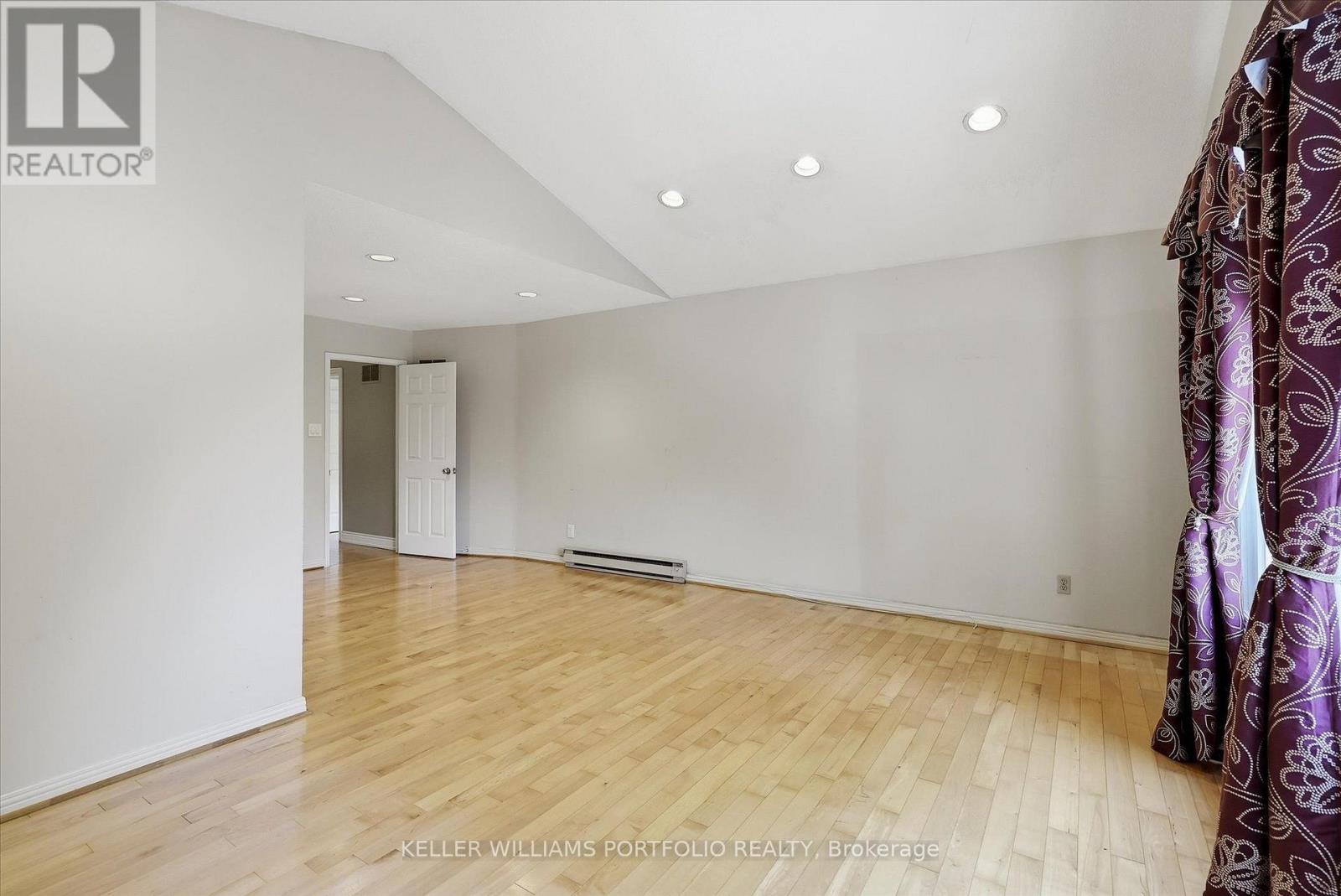 73 Jessica Gardens, Vaughan, Ontario  L4J 3G1 - Photo 22 - N13609032