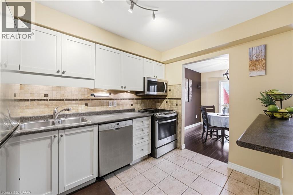 1771 Upper Wentworth Street Unit# 21, Hamilton, Ontario  L9B 2Y2 - Photo 12 - 40829663