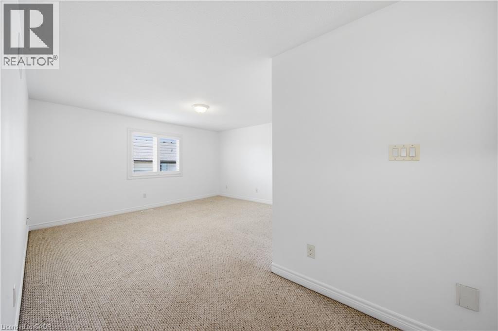 441 Stonehenge Drive Unit# 32, Ancaster, Ontario  L9K 0B1 - Photo 34 - 40847200