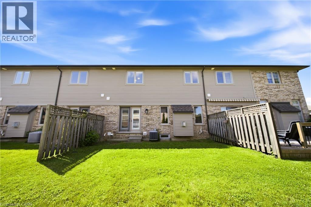 441 Stonehenge Drive Unit# 32, Ancaster, Ontario  L9K 0B1 - Photo 44 - 40847200