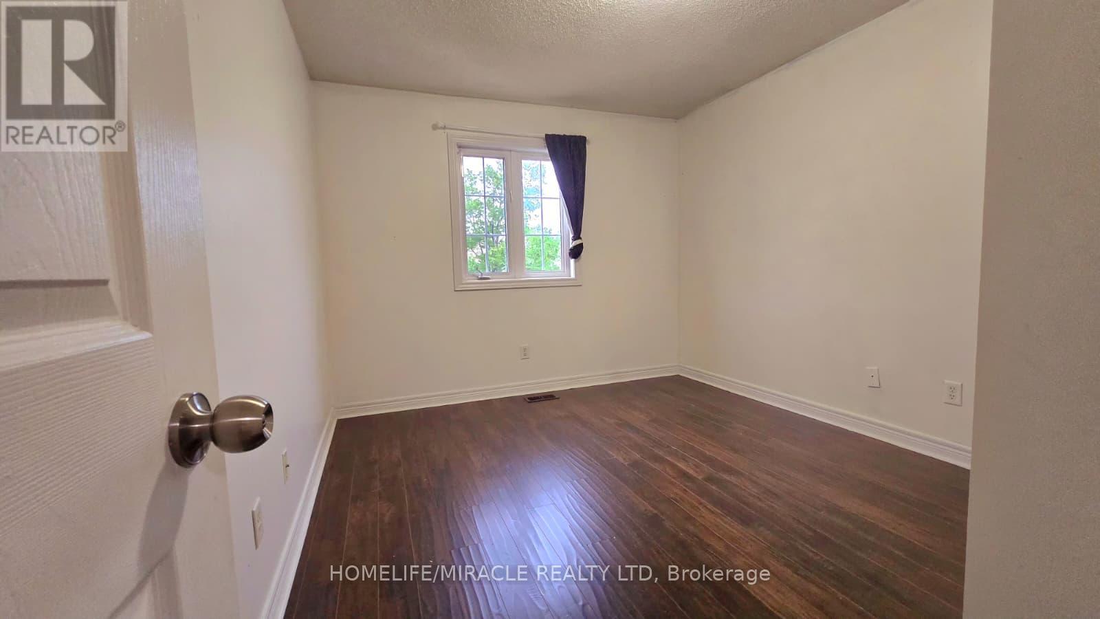 34 Ridgemore Crescent, Brampton, Ontario  L7A 2L4 - Photo 12 - W13608964