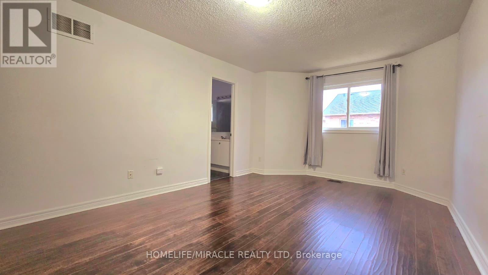34 Ridgemore Crescent, Brampton, Ontario  L7A 2L4 - Photo 7 - W13608964
