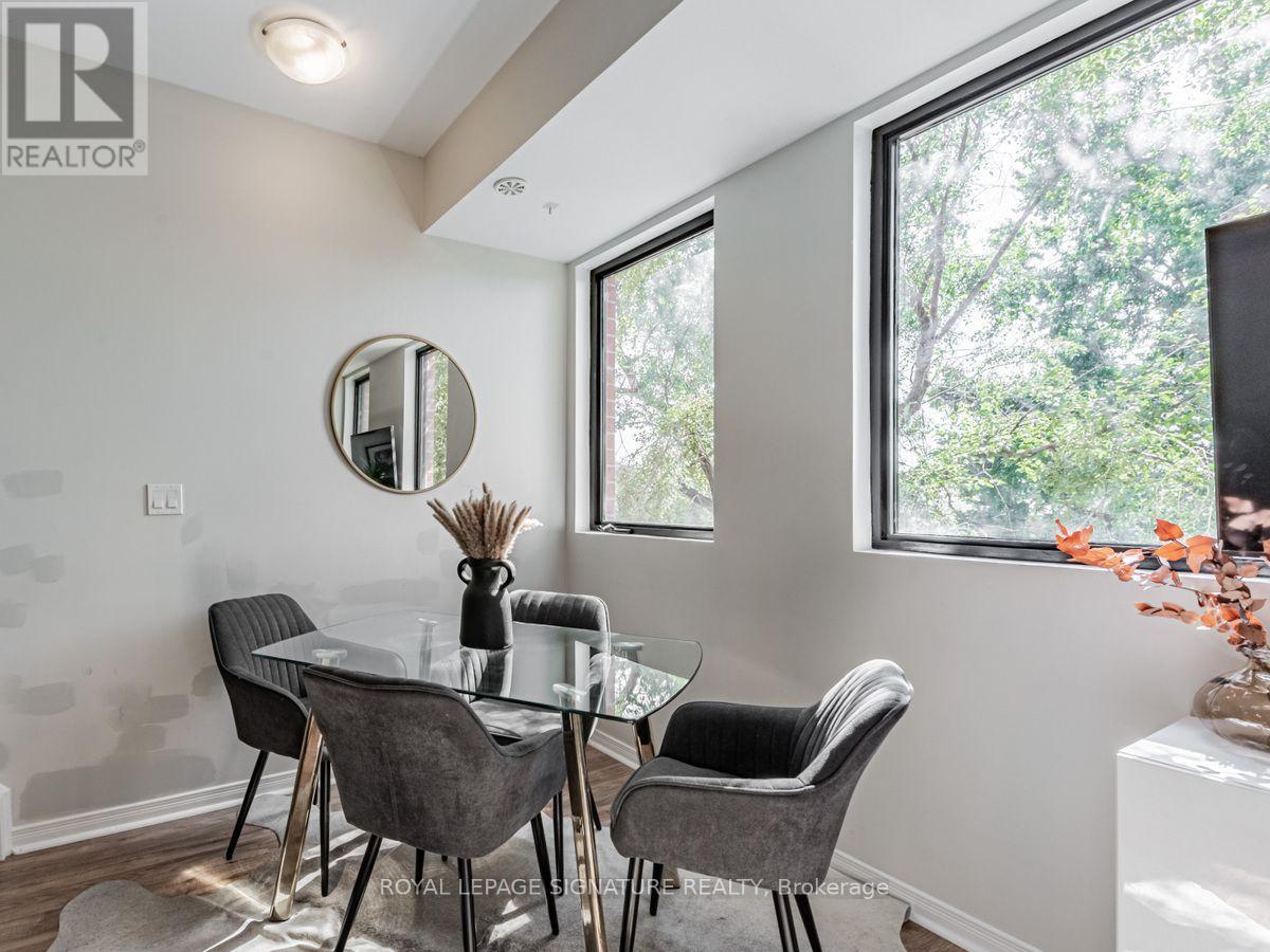 60 - 68 Winston Park Boulevard, Toronto, Ontario  M3K 1C3 - Photo 11 - W13608978