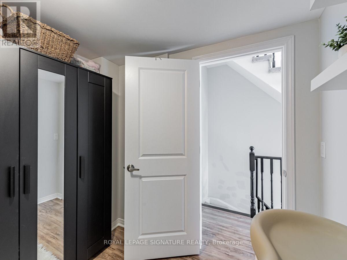 60 - 68 Winston Park Boulevard, Toronto, Ontario  M3K 1C3 - Photo 16 - W13608978