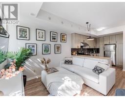 60 - 68 WINSTON PARK BOULEVARD, Toronto, Ontario