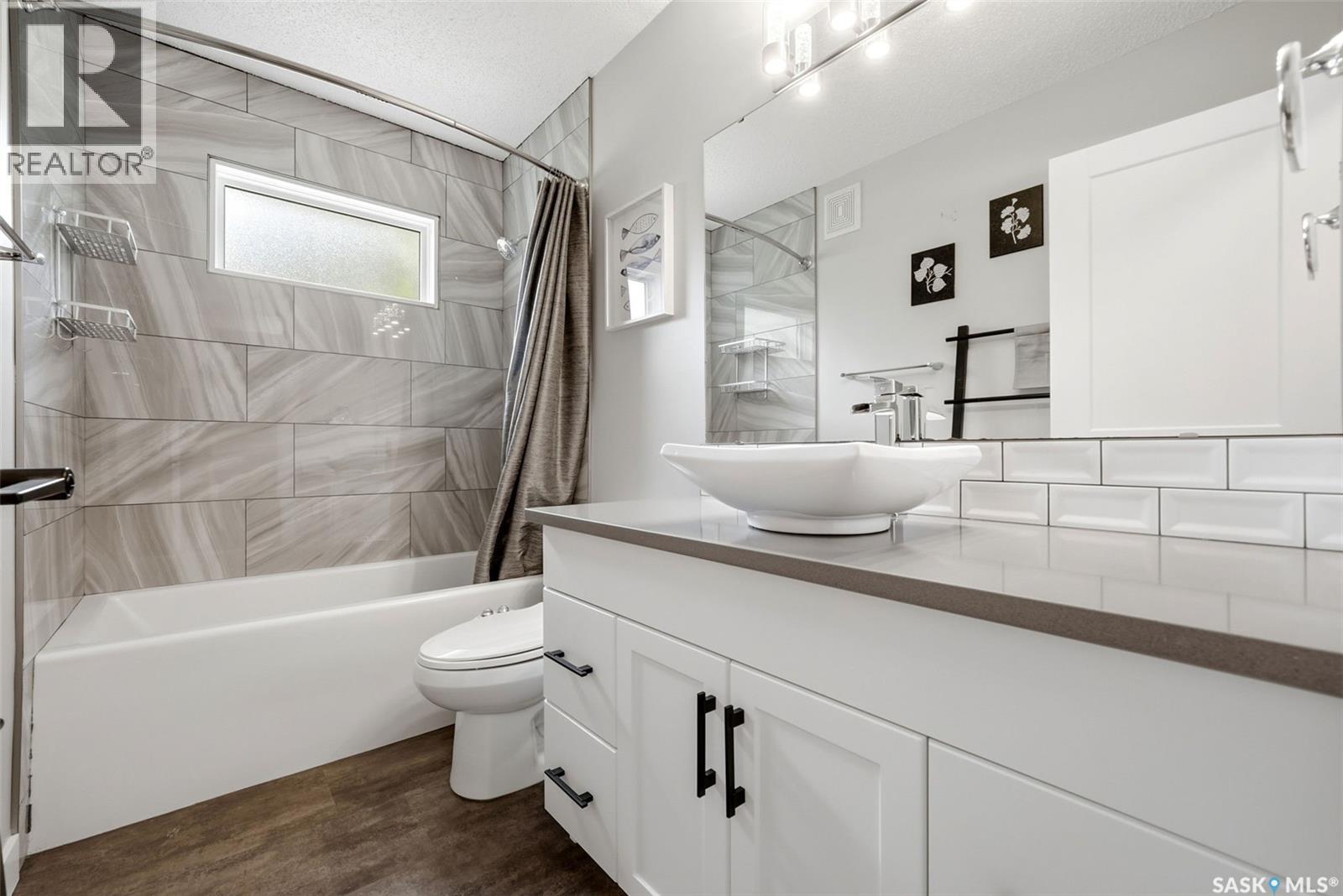 1566 Grosvenor Street, Regina, Saskatchewan  S4N 4C6 - Photo 11 - SK043761