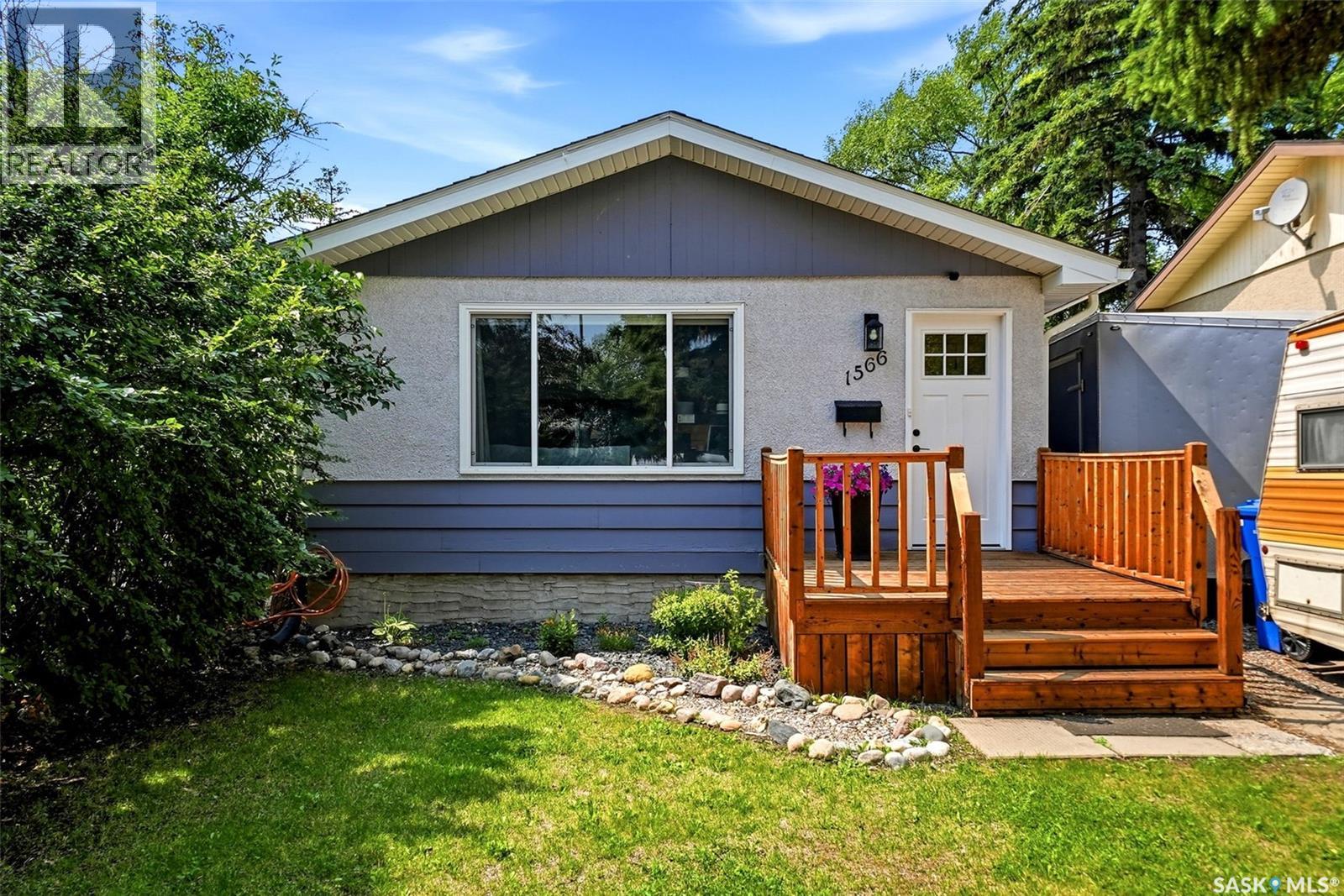 1566 Grosvenor Street, Regina, Saskatchewan  S4N 4C6 - Photo 22 - SK043761