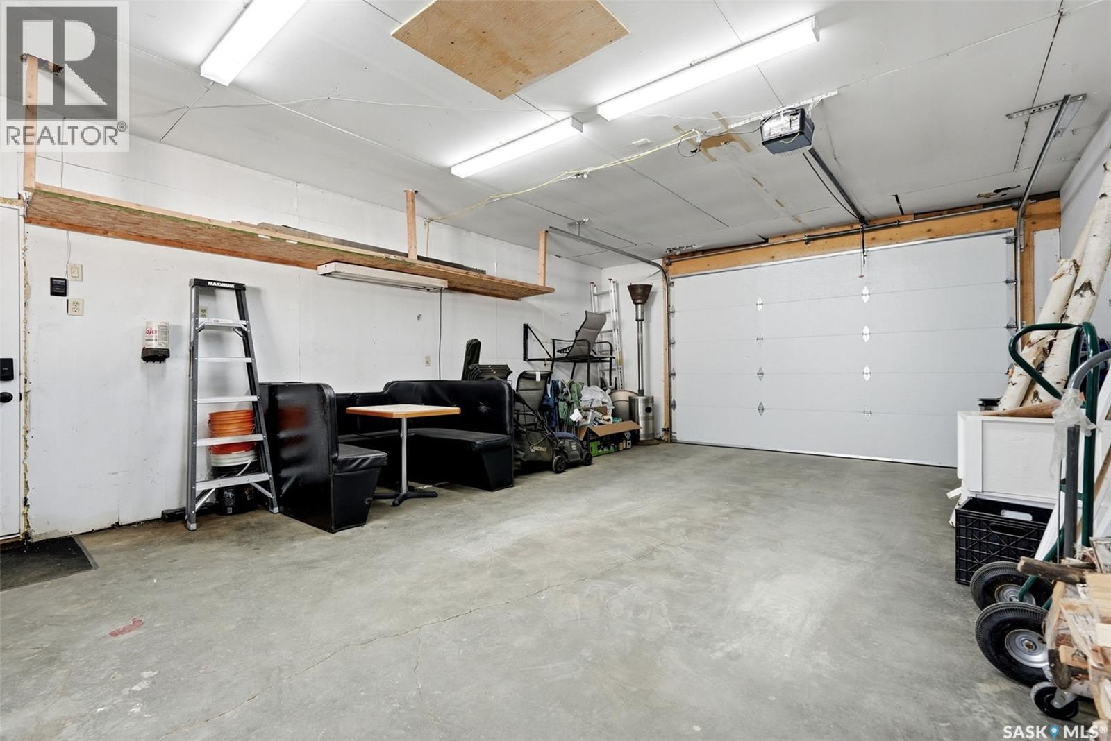 1566 Grosvenor Street, Regina, Saskatchewan  S4N 4C6 - Photo 28 - SK043761