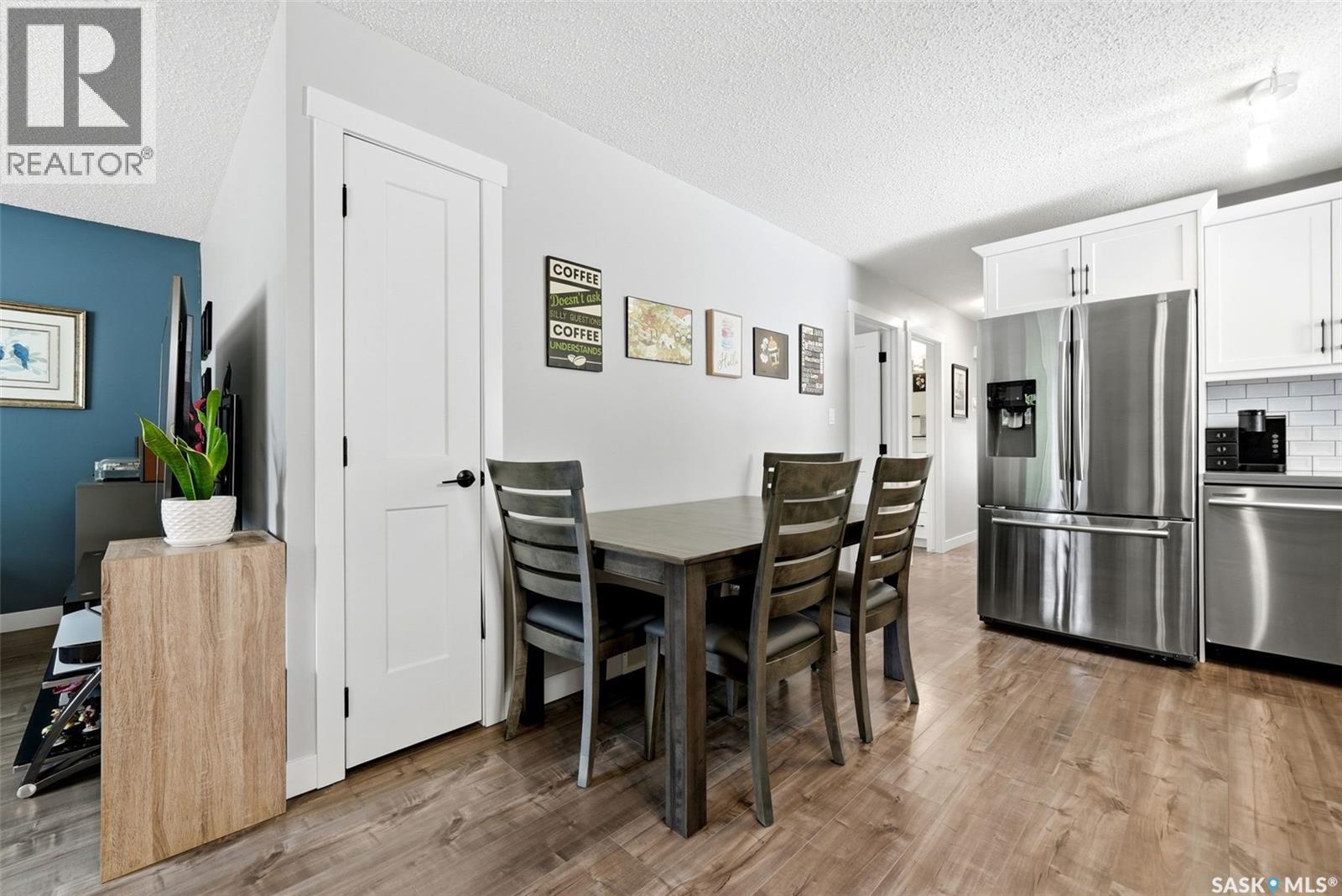 1566 Grosvenor Street, Regina, Saskatchewan  S4N 4C6 - Photo 6 - SK043761