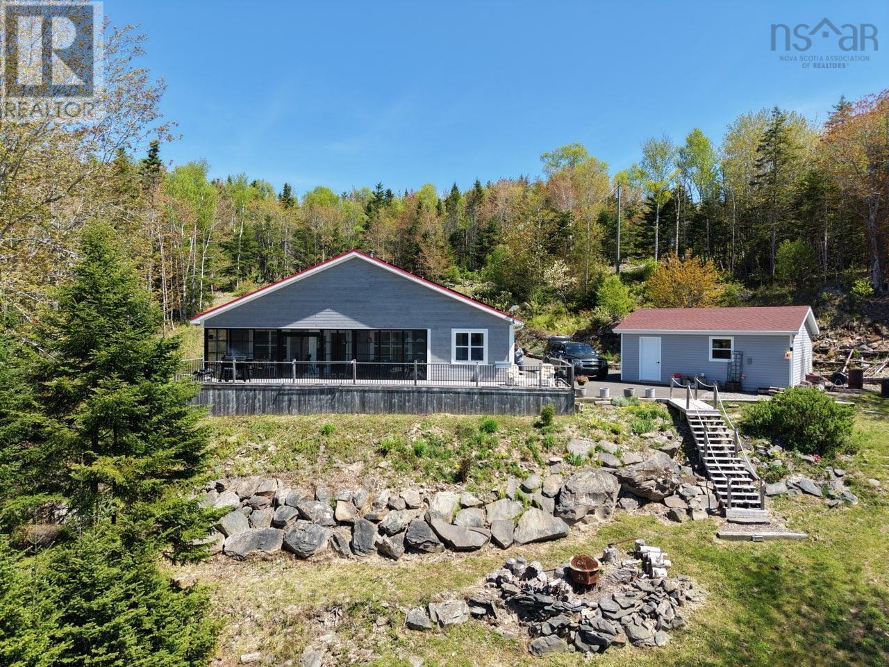33 Dorothy Robinson Drive, Cleveland, Nova Scotia