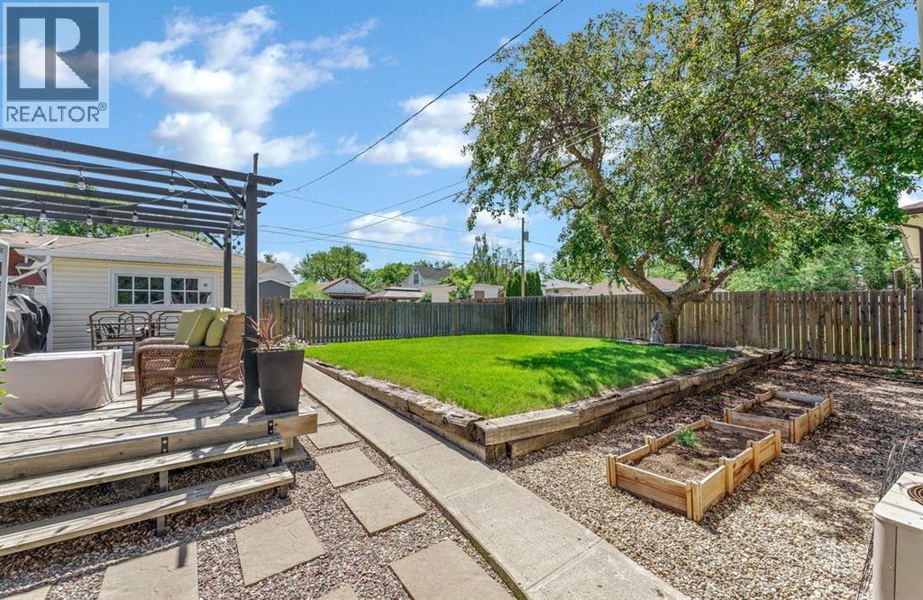 53 3 Street Sw, Medicine Hat, Alberta  T1A 4C4 - Photo 30 - A2318762