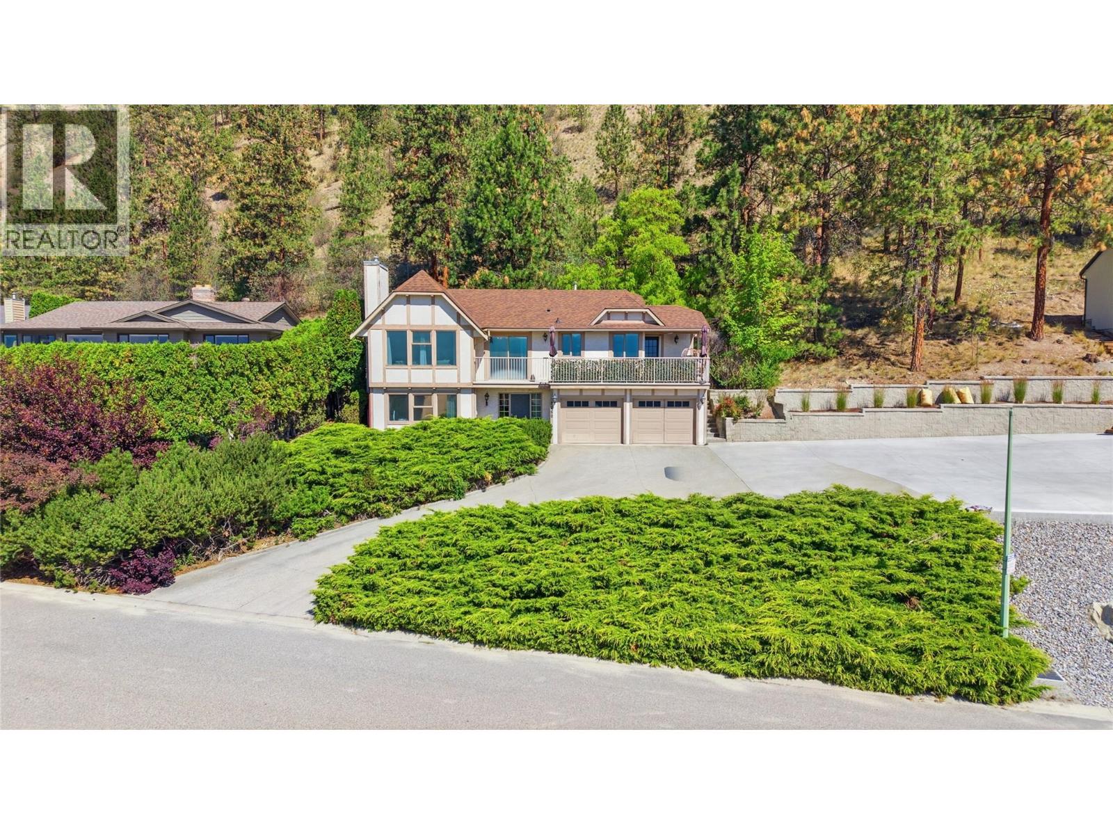 2260 Omineca Place, Kelowna