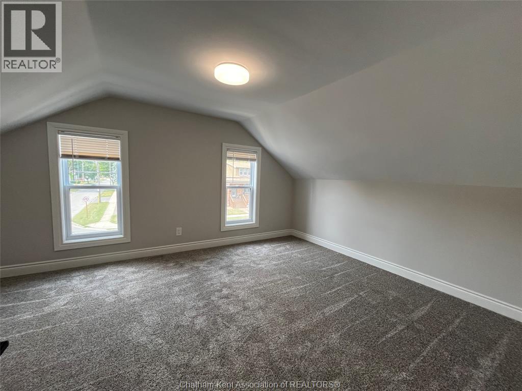 205 St.clair Street, Chatham, Ontario  N7L 3J4 - Photo 7 - 26018082