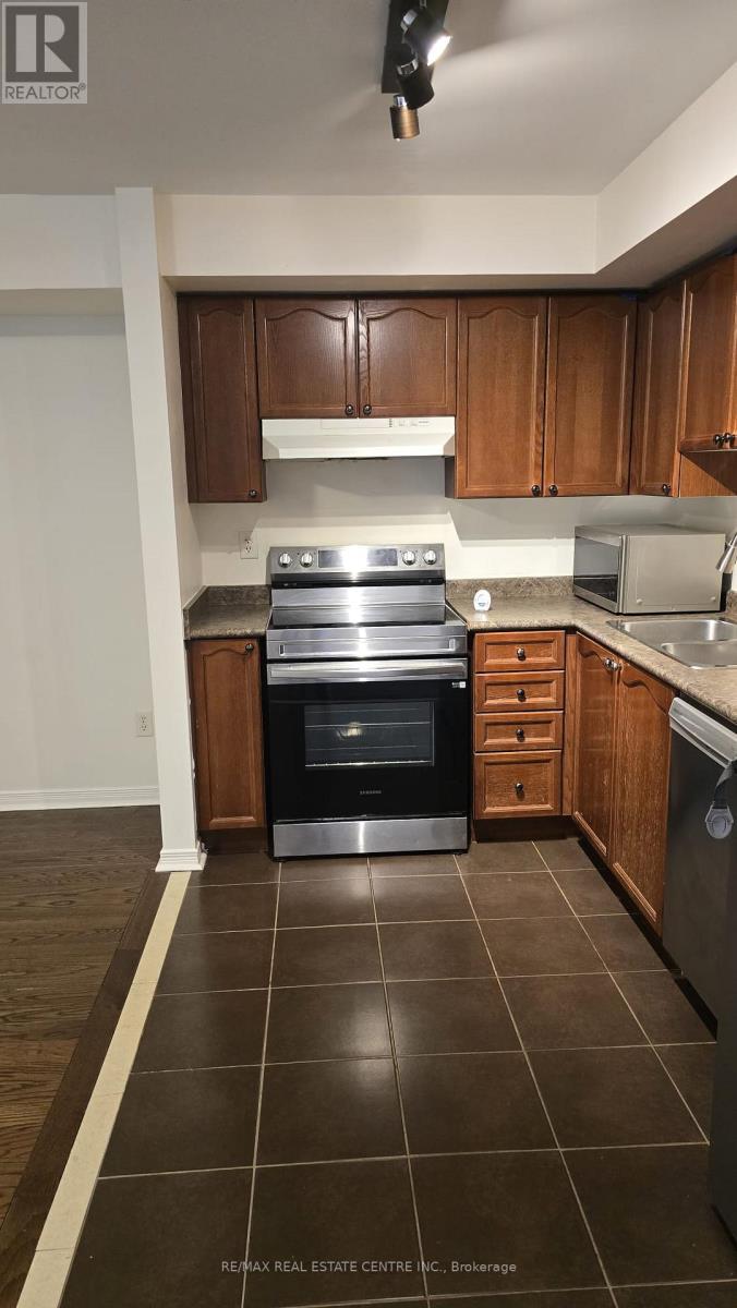 8 - 3985 Eglinton Avenue W, Mississauga, Ontario  L5M 0E7 - Photo 14 - W13515946