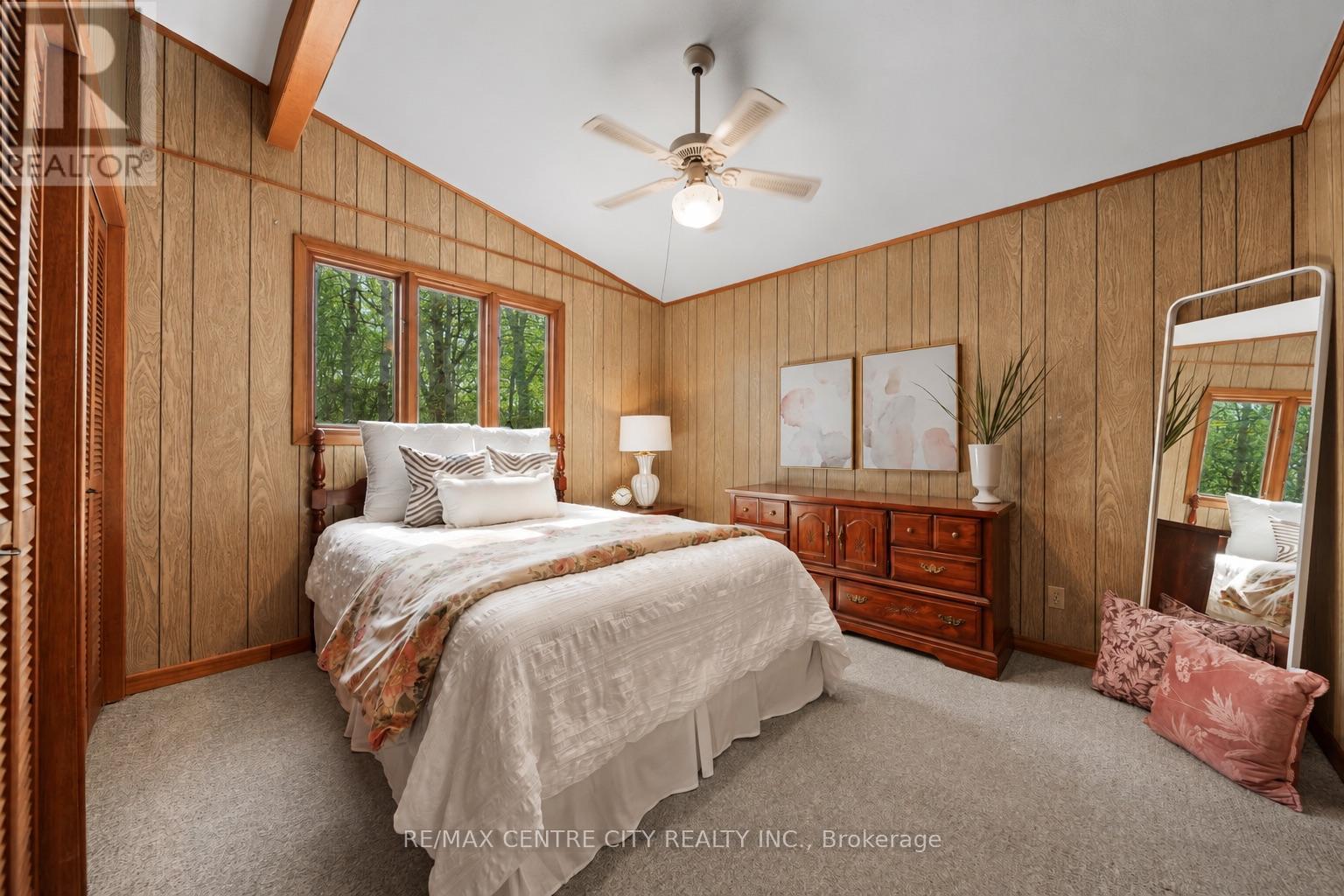23171 Talbot Line, West Elgin, Ontario  N0L 2C0 - Photo 17 - X13504838