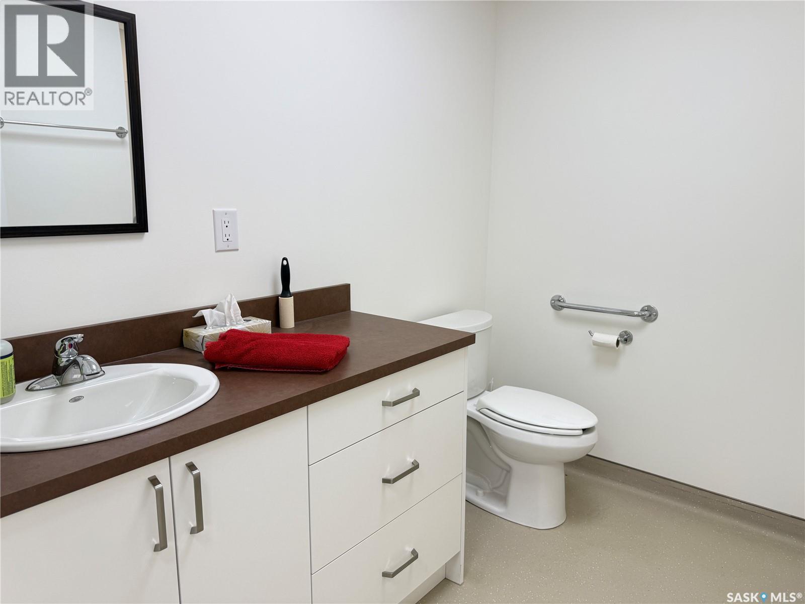 222 Franklin Street, Outlook, Saskatchewan  S0L 2N0 - Photo 35 - SK028500