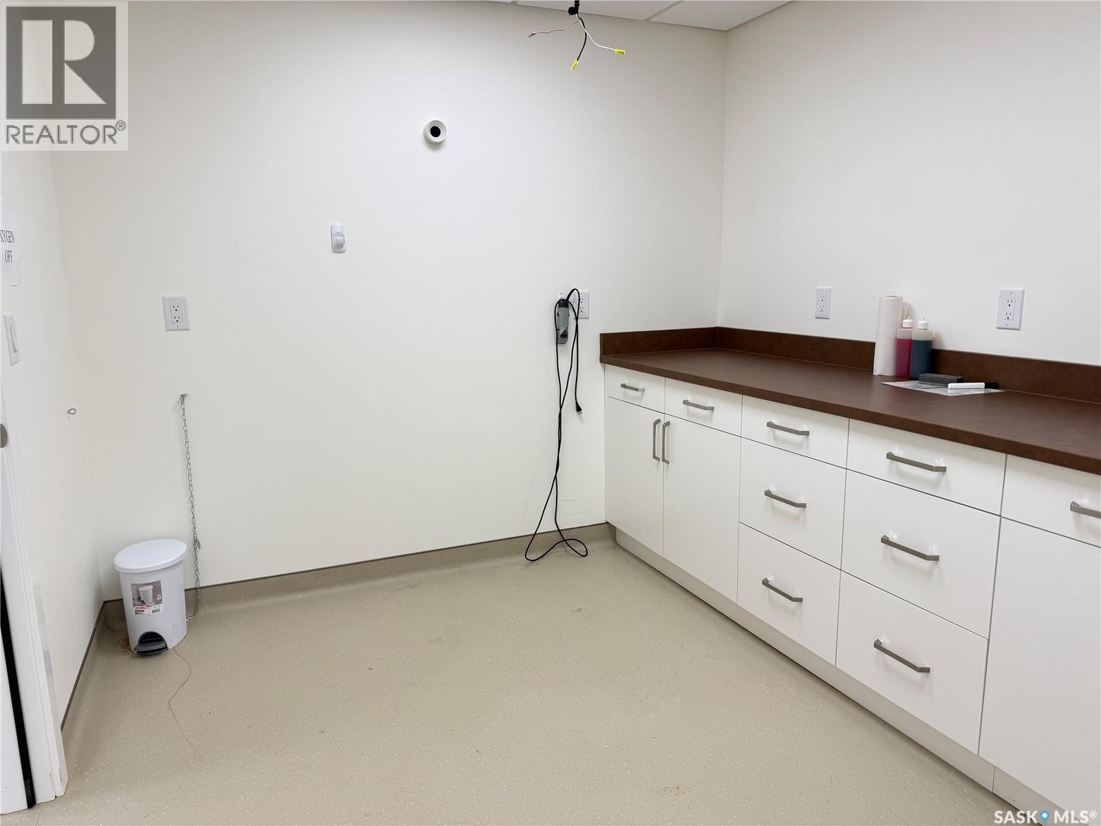 222 Franklin Street, Outlook, Saskatchewan  S0L 2N0 - Photo 33 - SK028500