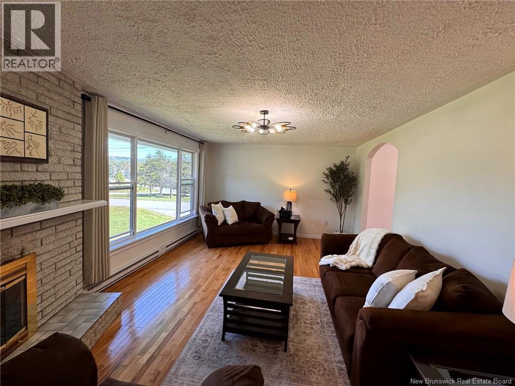 13 Woodward Crescent, Quispamsis, New Brunswick  E2E 1N5 - Photo 3 - NB144760