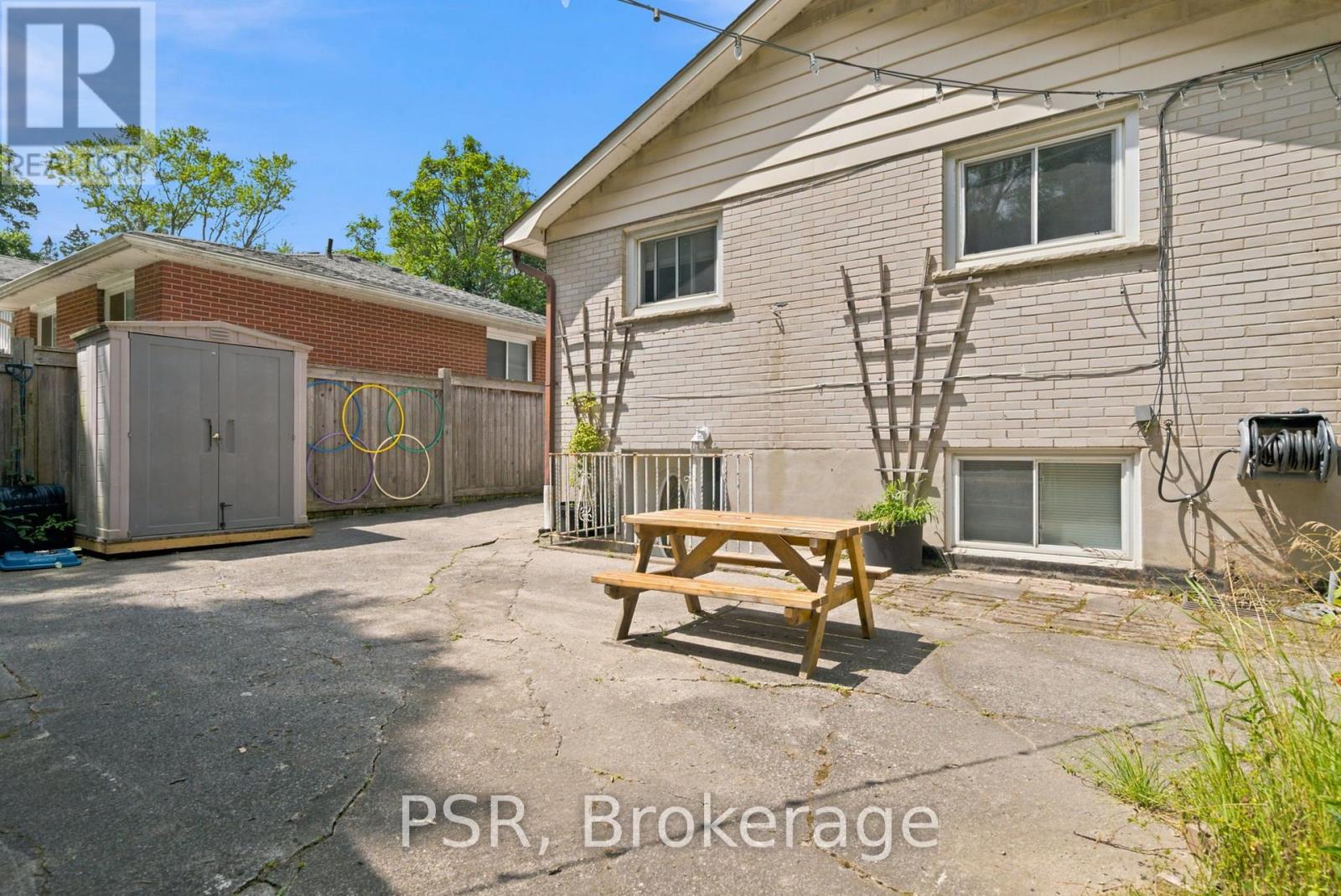 Upper - 531 Rodd Avenue, Pickering, Ontario  L1W 2B1 - Photo 28 - E13609236