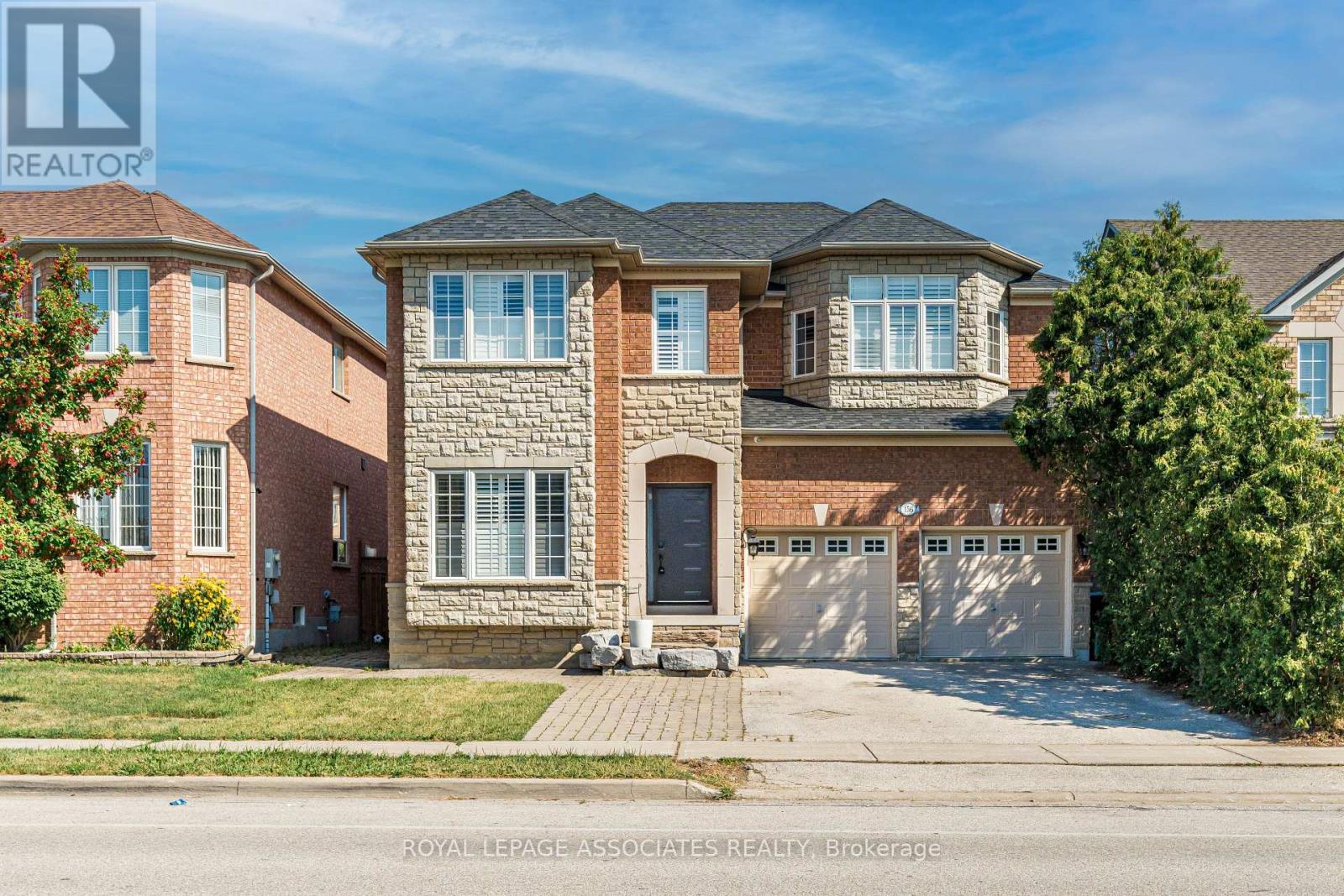 156 MARIA ANTONIA ROAD - Photo 2