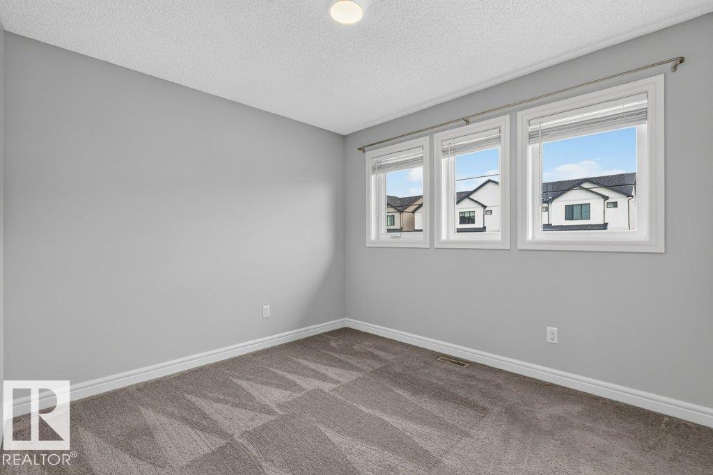 1064 Cy Becker Rd NW, Edmonton, Alberta  T5Z 0J1 - Photo 29 - E4500838