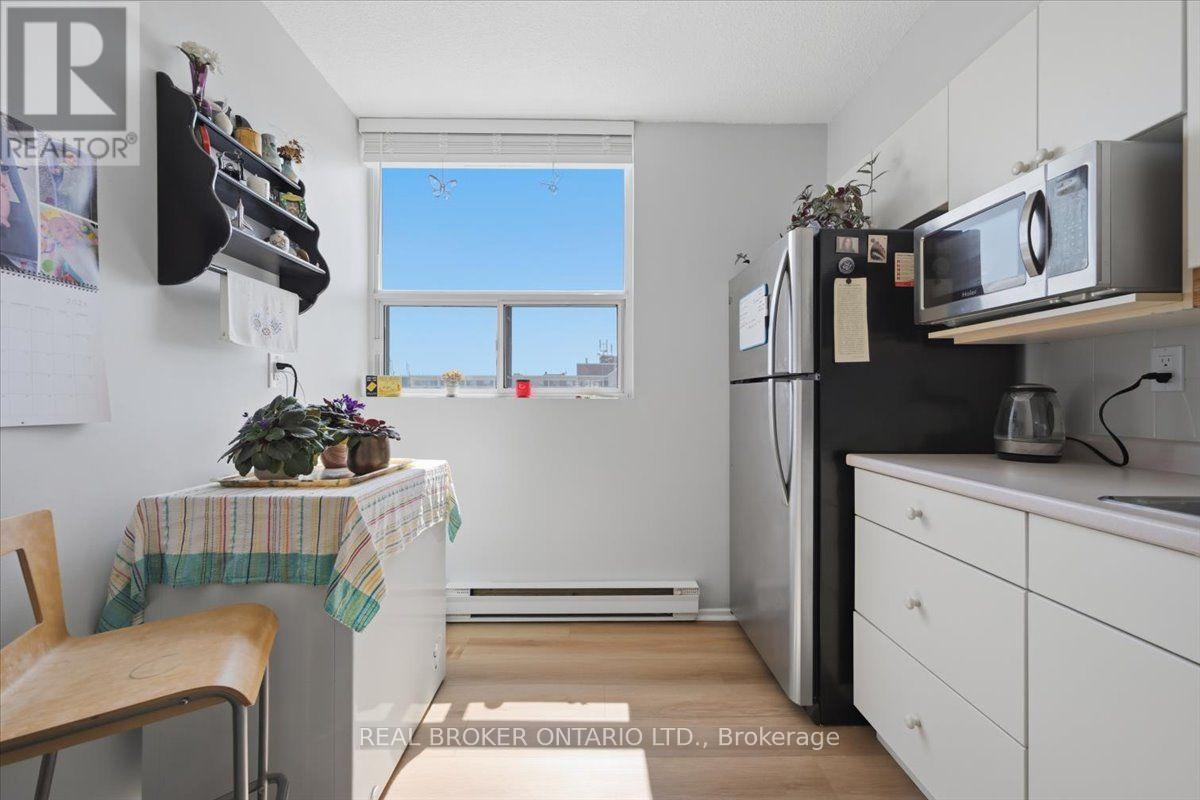 916 - 700 Dynes Road, Burlington, Ontario  L7N 3M2 - Photo 6 - W13609224