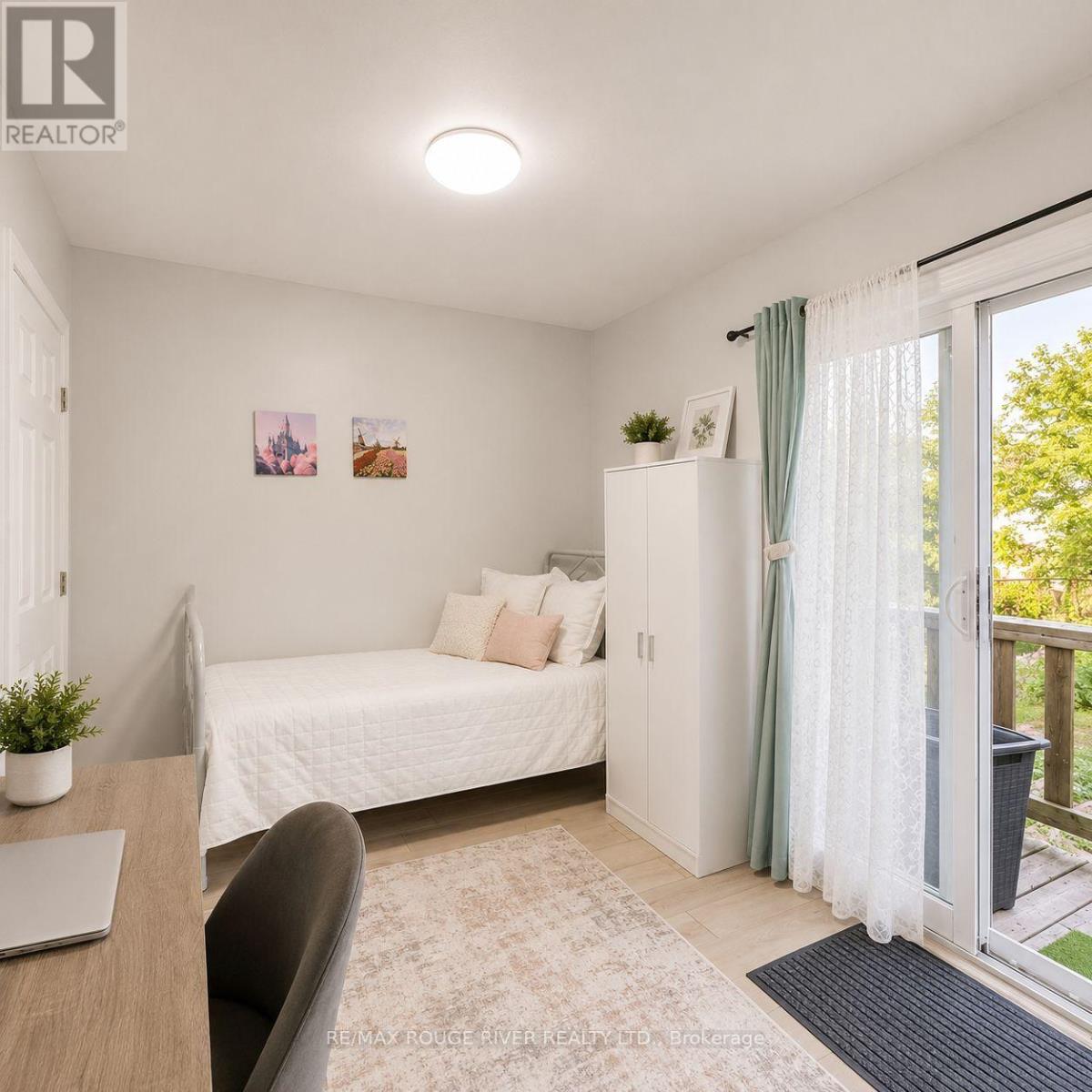 Upper Unit - 283 East 45th Street, Hamilton, Ontario  L8T 3K7 - Photo 8 - X13609186