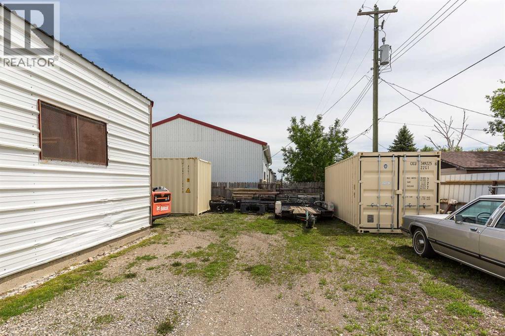 604 12 Street, Fort Macleod, Alberta  T0L 0Z0 - Photo 12 - A2323295