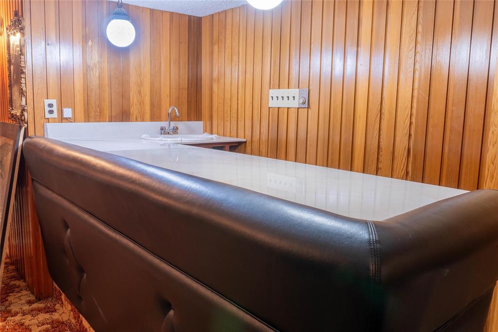 994 Manhattan Avenue, Winnipeg, Manitoba  R2L 1C2 - Photo 15 - 202618707