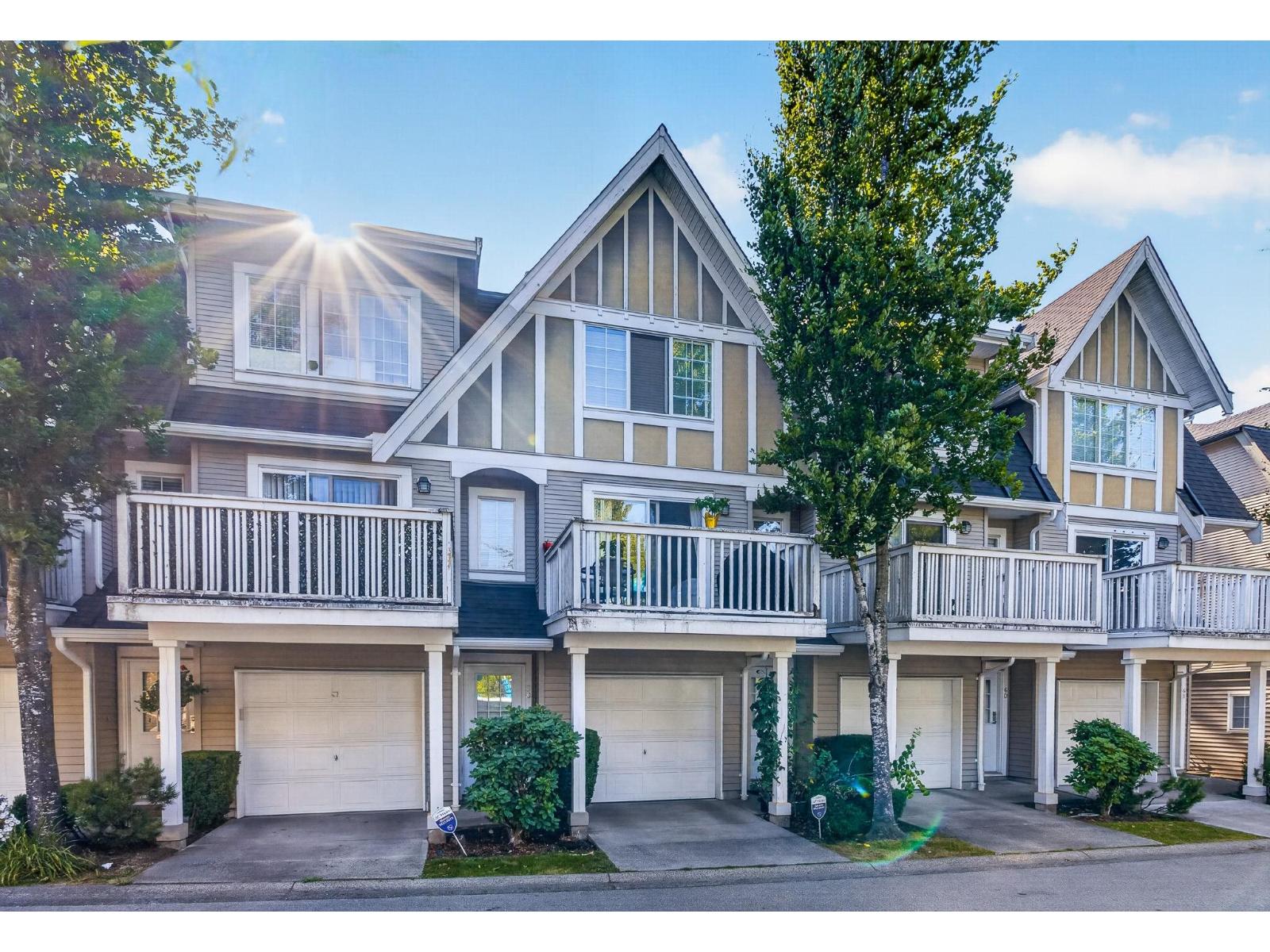 59 8775 161 STREET, surrey, British Columbia