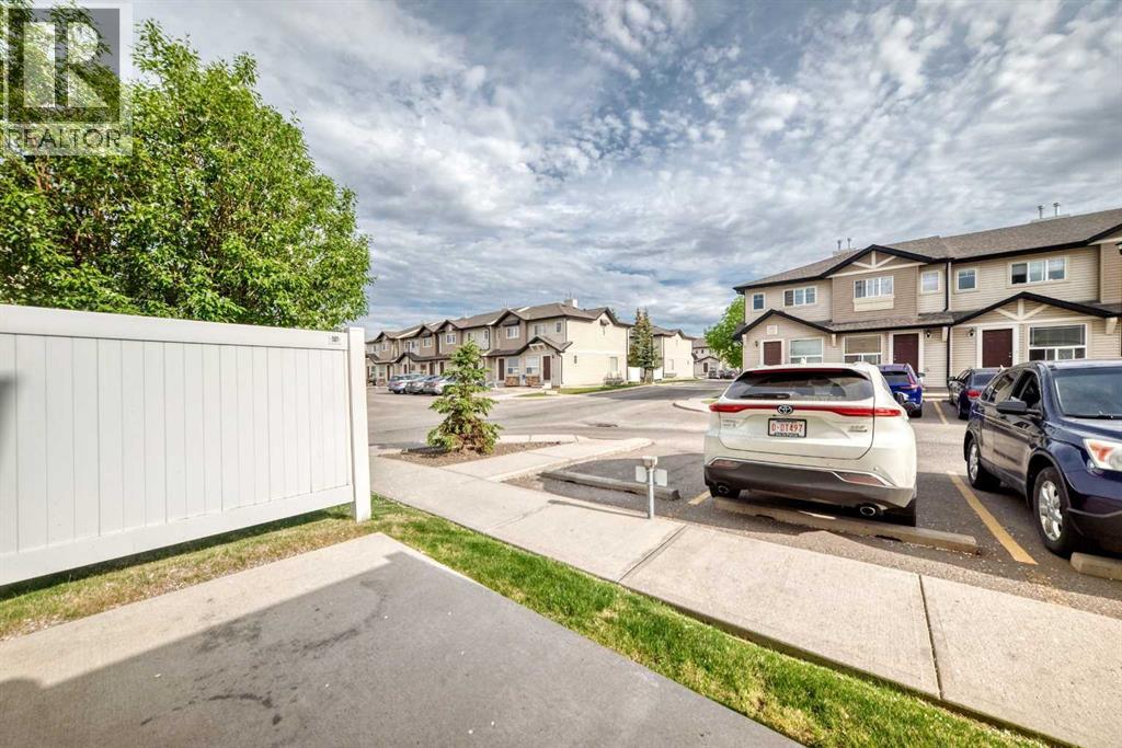 501 Saddlecrest Boulevard NE, Calgary, Alberta  T3J 0G2 - Photo 19 - A2316256