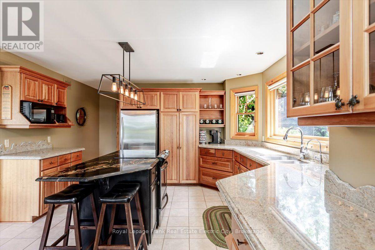 538 Rishor Avenue, Douro-Dummer, Ontario K0L 2H0 - Photo 15 - X13609446