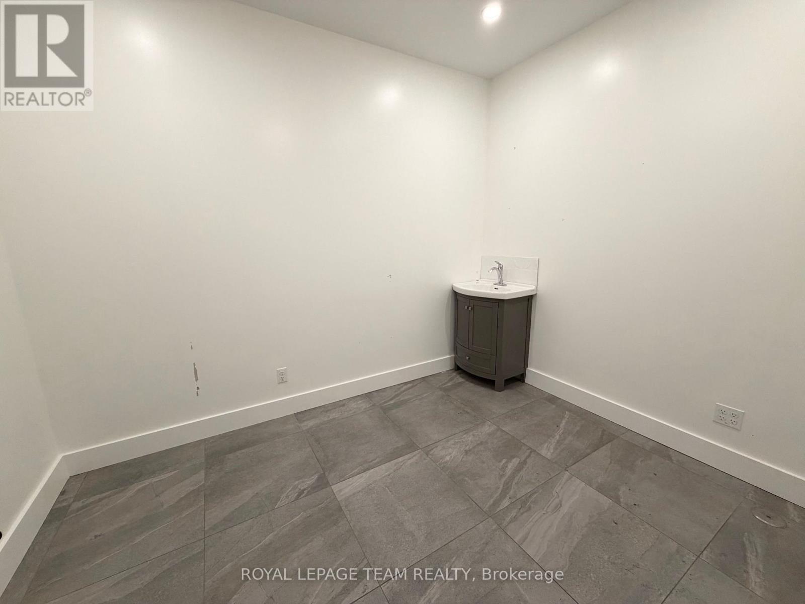 60 Elgin Street W, Arnprior, Ontario  K7S 1N6 - Photo 13 - X13609460