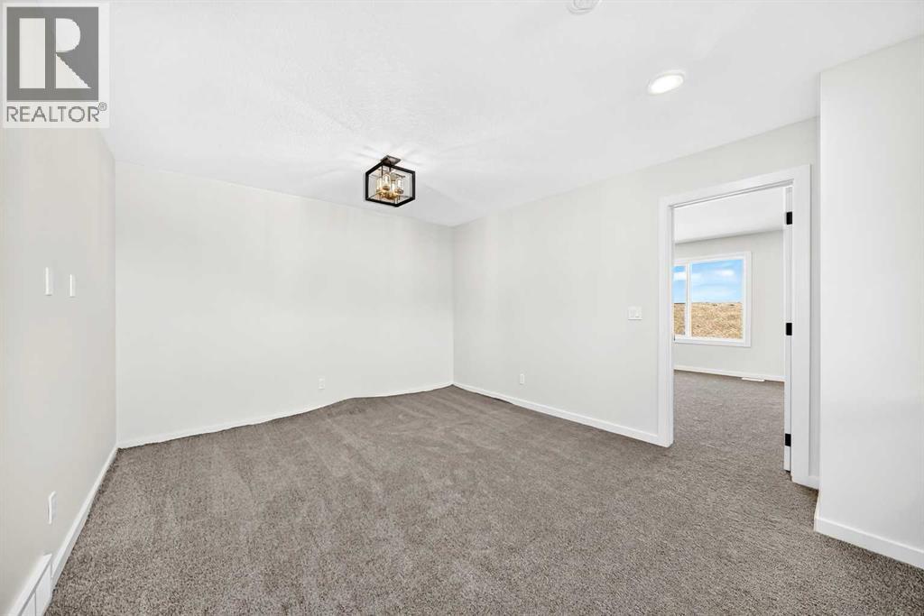 18 Osprey Hill Bay SW, Calgary, Alberta  T3B 6S2 - Photo 30 - A2322732
