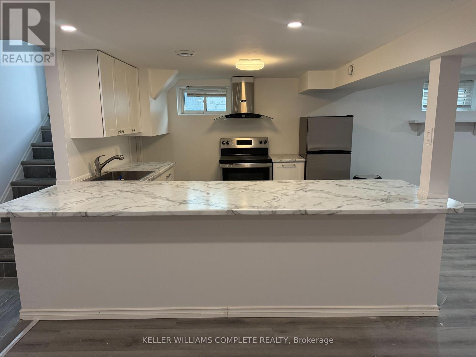 Lower - 20 Rose Avenue, Thorold, Ontario  L2V 3C4 - Photo 3 - X13609388