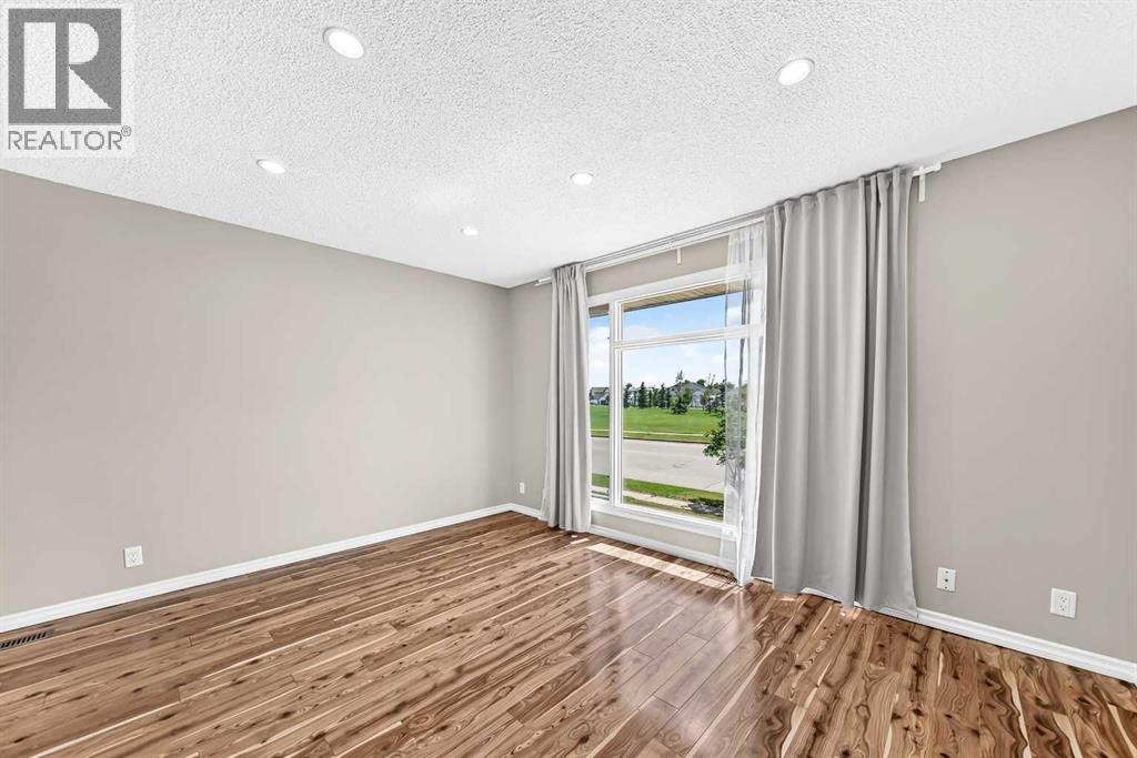 171 Erin Woods Drive Se, Calgary, Alberta  T2B 2V7 - Photo 13 - A2322817