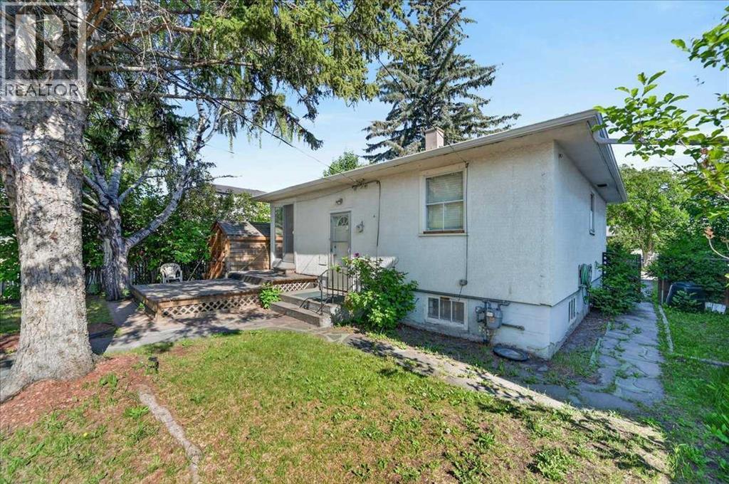1739 19 Avenue Nw, Calgary, Alberta  T2M 1B4 - Photo 13 - A2330505