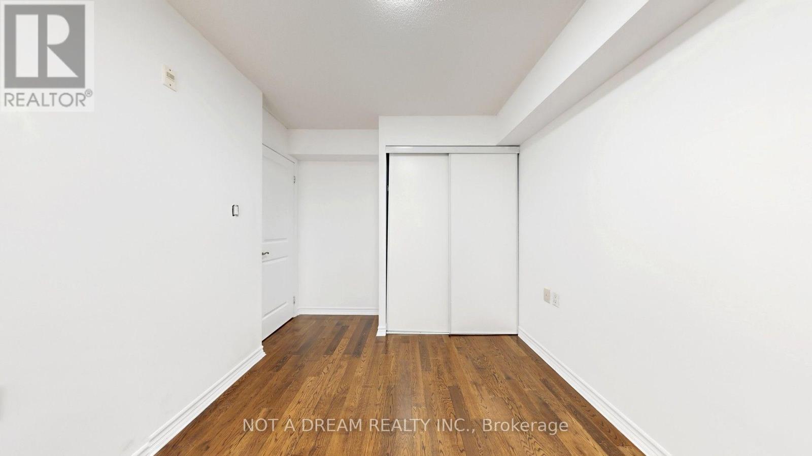 416 - 872 Sheppard Avenue W, Toronto, Ontario  M3H 5V5 - Photo 40 - C13609260