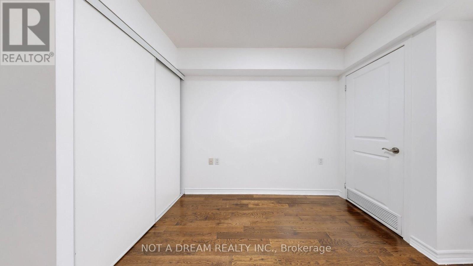 416 - 872 Sheppard Avenue W, Toronto, Ontario  M3H 5V5 - Photo 42 - C13609260