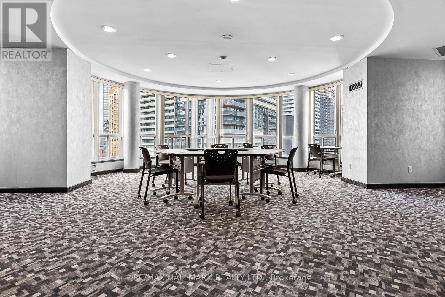 1813 - 7 Carlton Street, Toronto, Ontario  M5B 2M3 - Photo 31 - C13609304