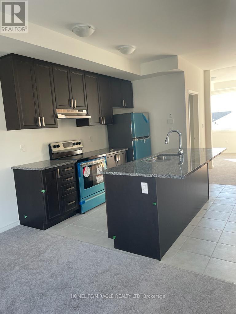 1392 Coral Springs Path, Oshawa, Ontario  L1K 3G1 - Photo 3 - E13609314