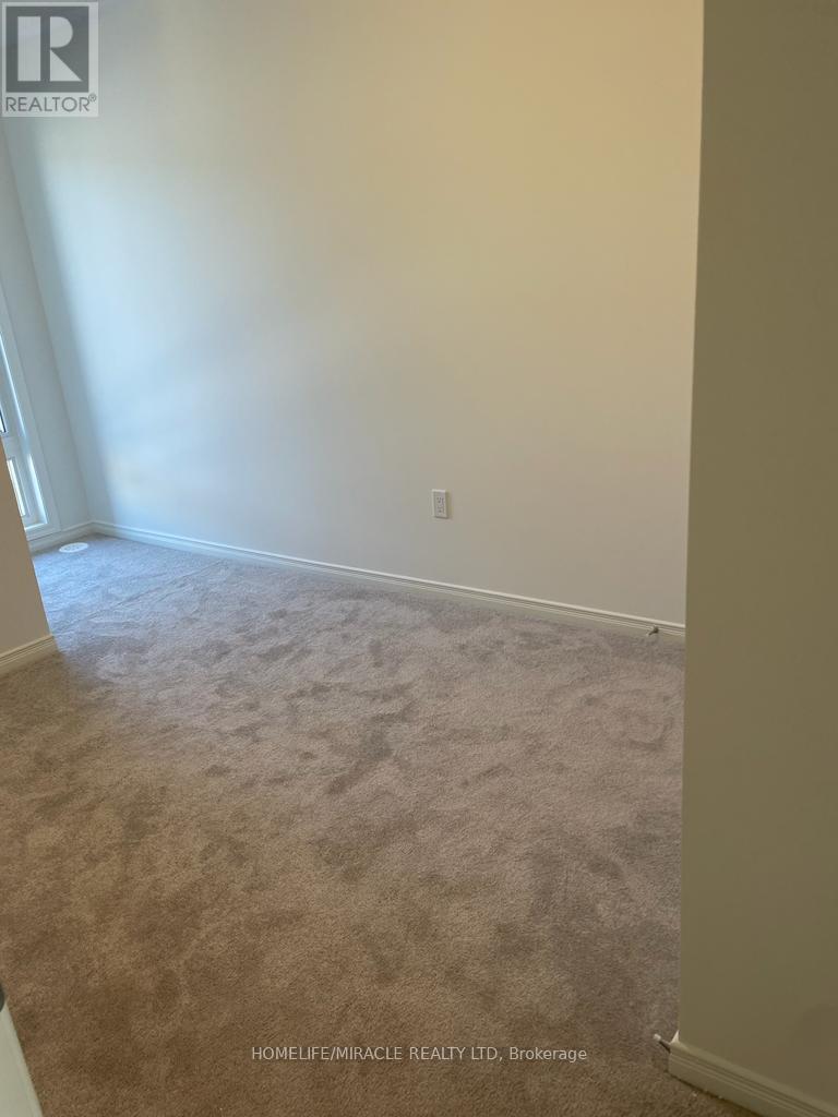 1392 Coral Springs Path, Oshawa, Ontario  L1K 3G1 - Photo 6 - E13609314