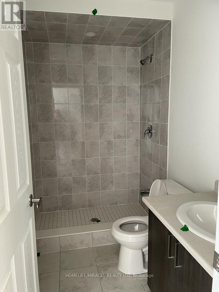 1392 Coral Springs Path, Oshawa, Ontario  L1K 3G1 - Photo 8 - E13609314