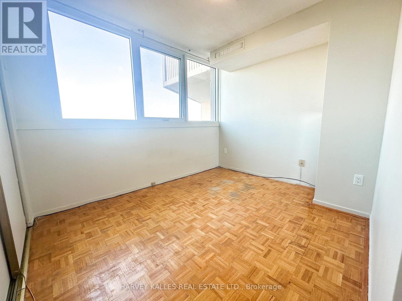 704 - 150 Neptune Drive, Toronto, Ontario  M6A 2Y9 - Photo 28 - C12979876
